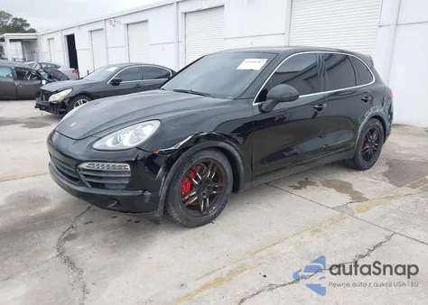2013 Porsche Cayenne S z USA, uszkodzony, nr VIN WP1AB2A26DLA85326